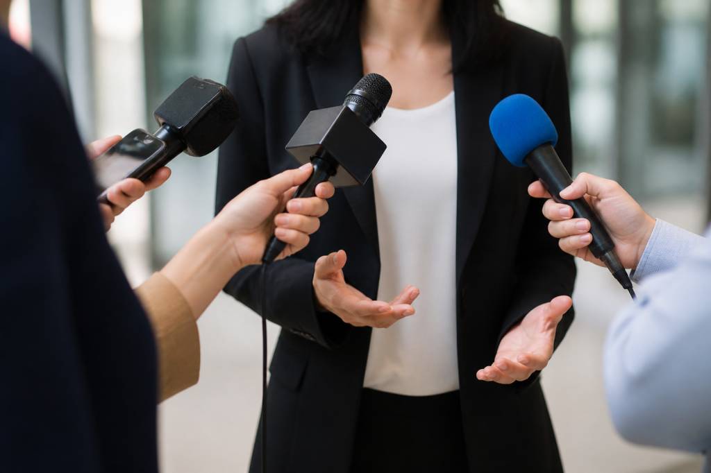 Formation relations presse : guide complet pour développer sa visibilité médiatique